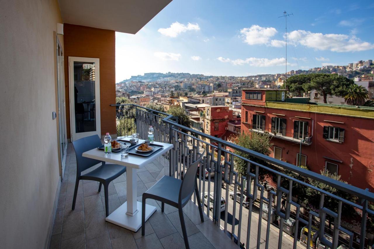 Lady Mary'S Luxury Suites Napoli Eksteriør billede