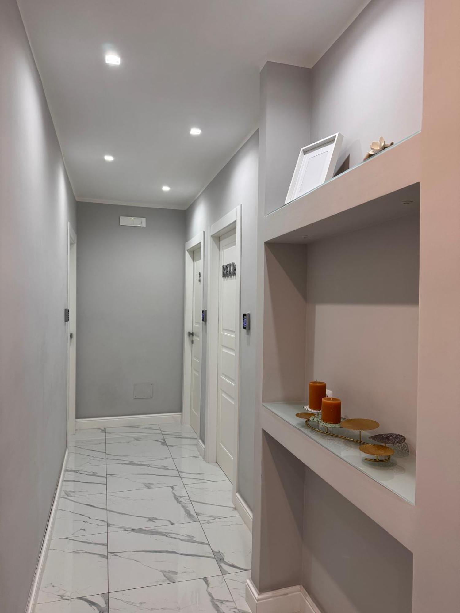 Lady Mary'S Luxury Suites Napoli Eksteriør billede